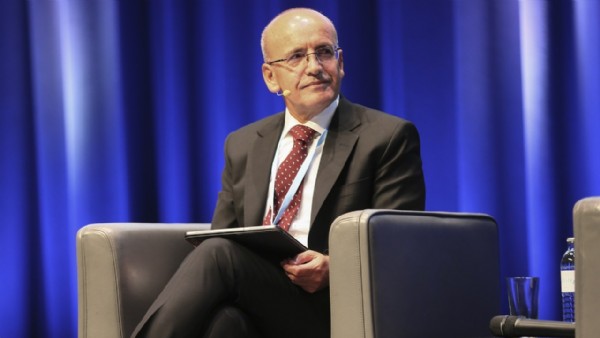 Mehmet Şimşek'ten enflasyon mesajı: Düşmeye devam edecek