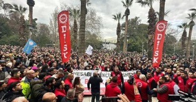 İzmir kaynıyor! Önce Narlıdere ve Konak şimdi de büyükşehir