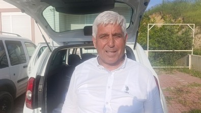 Camiye gelen eski belediye başkanına büyük şok: Bu sefer ayakkabı değil, otomobil çalındı