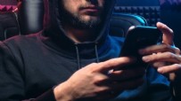 FBI'dan telefon kullanıcılarına uyarı! Metin dolandırıcılığına dikkat edin Haberi