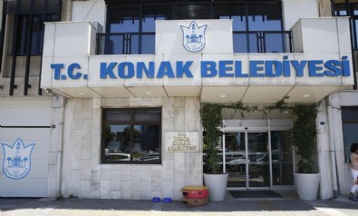 İşçileri greve giden Konak Belediyesi: 'Hizmet veremeyeceğiz, sokağa çöp bırakmayın'