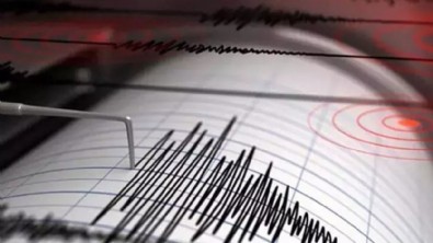 İstanbul'da deprem oldu!