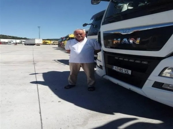 Sakarya'da damat vahşeti: Kayınpederini 15 yerinden bıçakladı!