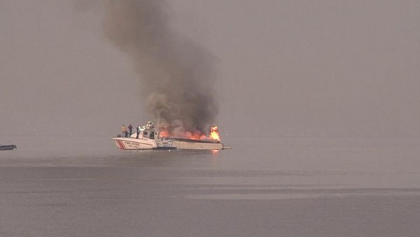 Tuzla'da korkunç anlar! Tekneler alev alev yandı