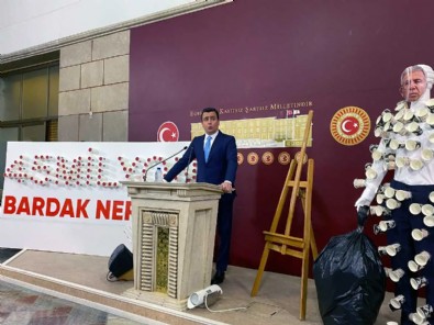 Osman Gökçek'ten Mansur Yavaş'a sert tepki! 'Cevap vermek yerine saldırmayı seçiyorsunuz'