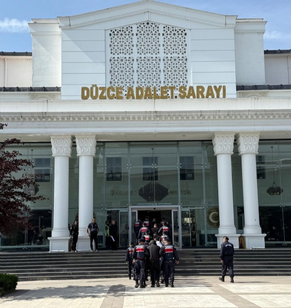 Düzce'de uyuşturucudan 18 kişi tutuklandı