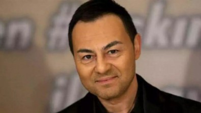 Serdar Ortaç sahnede müjdeyi verdi Haberi