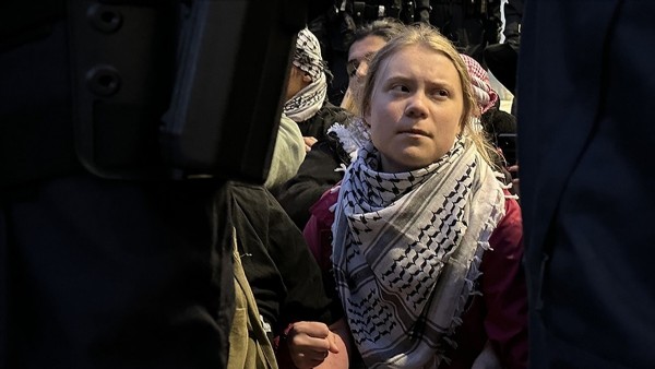 Greta Thunberg Kimdir, Nereli? İklim Aktivisti Greta Thunberg'in Hayatı | Madleen Gemisi son durumu Ne?