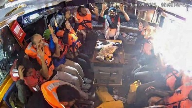 İsrail'e tepkiler çığ gibi! Korsan devlete karşı tek yürek: Aktivistlere gözaltında video işkencesi Haberi