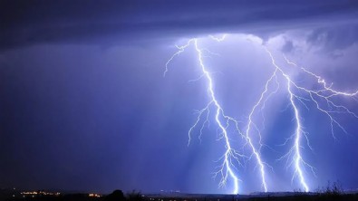 Sivas'ta feci olay! Çoban ve sürüsüne yıldırım düştü