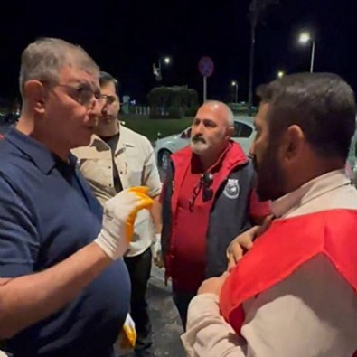 İzmir'de grev krizi: Cemil Tugay, DİSK üyeleriyle tartıştı