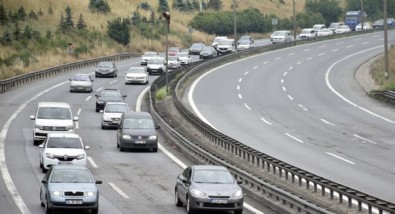 Kurban Bayramı tatilinde güvenli yolculuk için altın kurallar