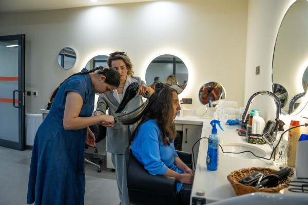 Engelsiz bir hayat için kapılar Gonca'ya açılıyor