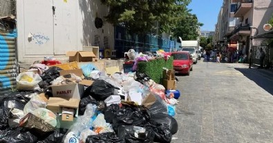 Etrafa pis kokular yayıldı: Yine CHP'li İzmir yine çöp dağları...