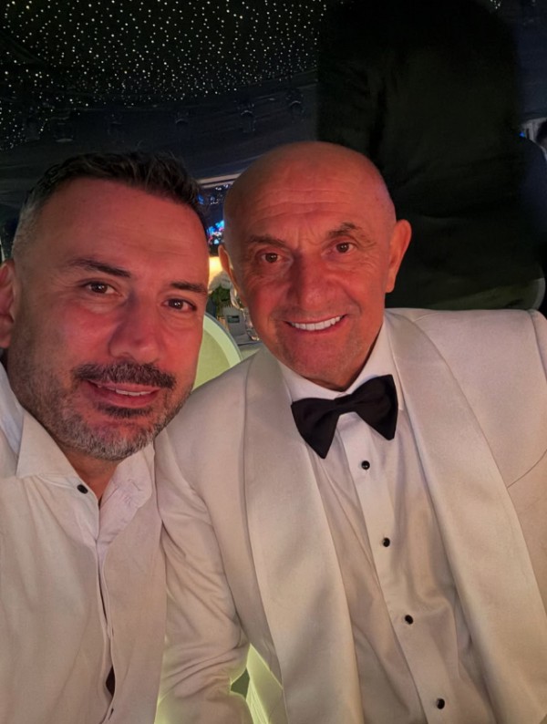 Sinan Engin'in kızı, görkemli bir düğünle evlendi! O isimler de organizasyon da yer aldı