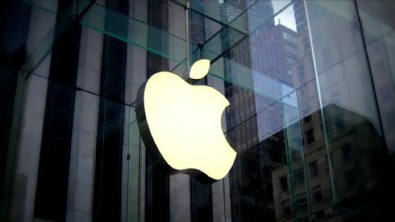Apple’a yapay zeka davası! Hissedarlar harekete geçti