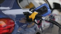 Araç sahiplerine müjde! Motorine indirim geldi Haberi