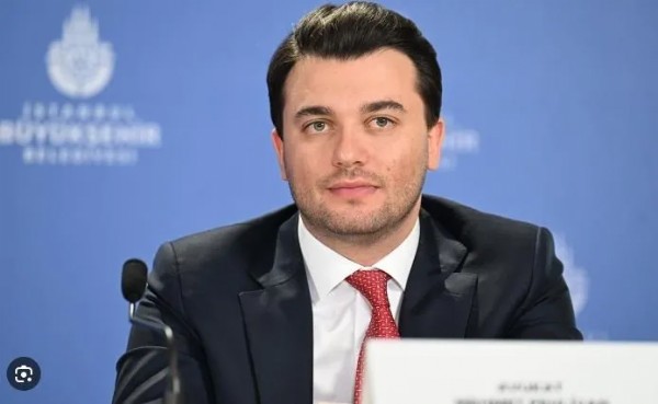 Milyon dolarlık rüşvet çarkını dekontlarla ifşa etti! Firari İBB hukuk müşavirine dudak uçuklatan rakam...