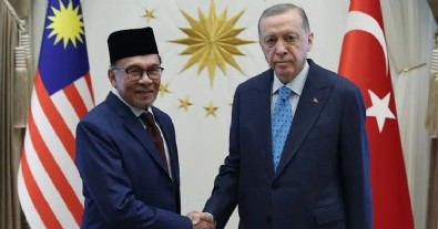 Cumhurbaşkanı Erdoğan'dan kritik görüşme Haberi