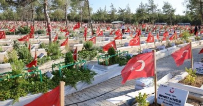 Kahramanmaraş'ta buruk bayramlaşma Haberi