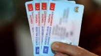 Eski tip ehliyetler için zaman daralıyor! Şimdi 15 TL 1 ay sonra 7 bin 423 TL! Haberi