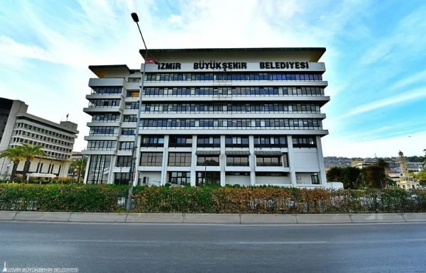 İzmir'de dev yolsuzluk operasyonu! CHP'li Tunç Soyer dahil 157 gözaltı kararı