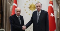 Cumhurbaşkanı Erdoğan ve Bahçeli'den 'Terörsüz Türkiye' görüşmesi Haberi