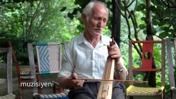 Teknoloji devinden dikkat çeken adım! O dil artık sistemde