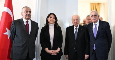 DEM Parti heyeti ile MHP lideri Devlet Bahçeli görüşecek! Haberi