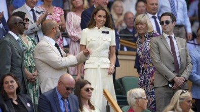 Wimbledon Tenis Turnuvası'nda ayakta alkışlandı