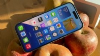 Dünyanın en büyük akıllı telefon markası değişti! Apple'ı bile geride bıraktı