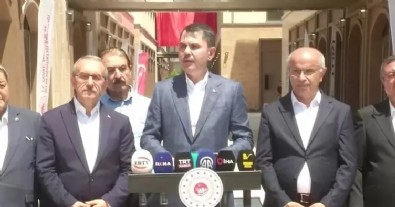 Bakan Kurum'dan Özgür Özel'e tepki! 'İftiraları saygısızlıktır'