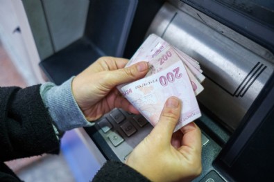 ATM'lerde yeni dönem! Son 3 şifre...