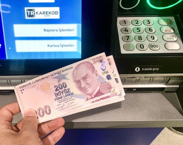 ATM'lerde yeni dönem! Son 3 şifre...