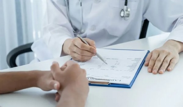 Sahte rapor skandalı! Doktorların imzasını kullanıp...