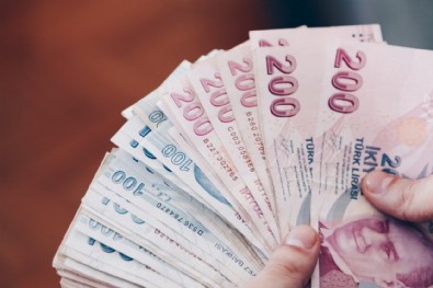 Memur zammı belli oldu: Polis, öğretmen, doktor ve hemşire ne kadar zam alacak? En düşük memur maaşı kaç lira oldu?