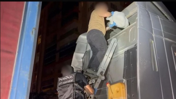 Diyarbakır'da uyuşturucu operasyonu