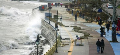 Rusya’da 8.8’lik Deprem Sonrası Tsunami Alarmı! Pasifik'te Panik Başladı