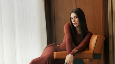 Bergüzar Korel'den yapay zeka isyanı Haberi