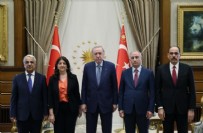 Cumhurbaşkanı Erdoğan DEM Parti heyetini kabul etti: Kritik görüşme sona erdi Haberi