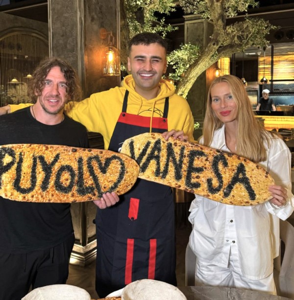 Puyol ile bir araya geldi