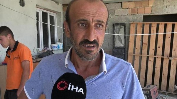 Ağaçta 1 buçuk metrelik yılan paniği! Gerçek çok başka çıktı