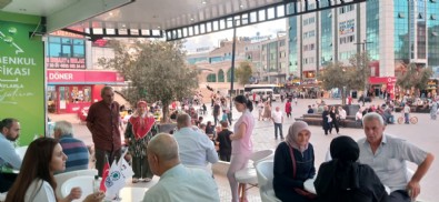 GAYRİMENKUL SERTİFİKASI BİLGİLENDİRME TIR VE ÇADIRLARI İSTANBUL’DA VATANDAŞLARA BULUŞMAYA BAŞLADI