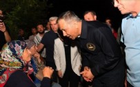 ALI YERLIKAYA - İçişleri Bakanı Yerlikaya deprem bölgesinde vatandaşları ziyaret etti