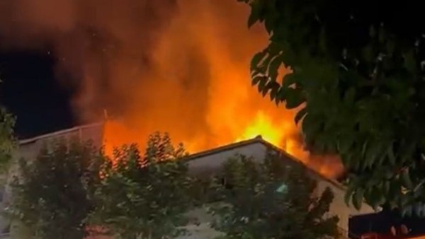 İstanbul'da korkutan yangın: Yangının çıkış nedeni...