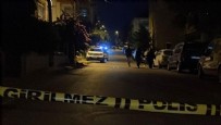 İstanbul'da vahşet! Sokakta satırla saldırıya uğradı Haberi