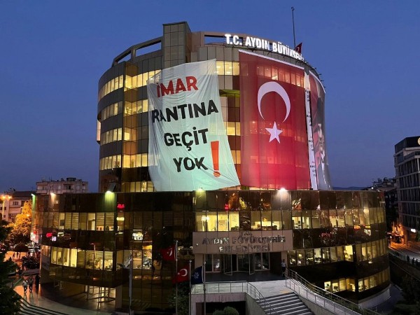 Özlem Çerçioğlu'ndan Özel'e gönderme! 'İmar rantına geçit yok'