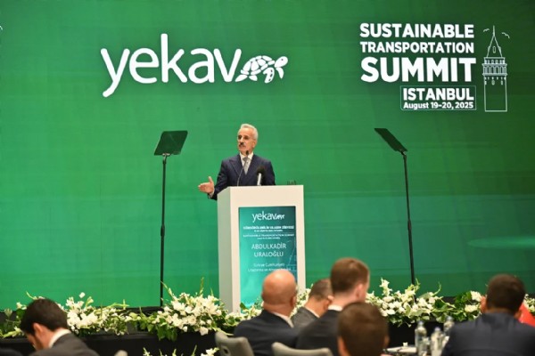 Türkiye'de 5G için geri sayım! Bakan Uraloğlu yol haritasını açıkladı