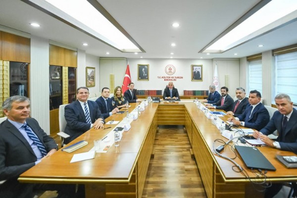 Müjdeli haberi duyurdu! Spotify 2026'da...