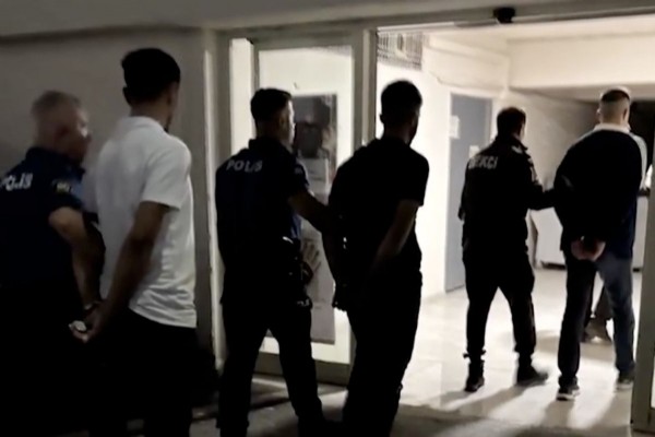 Ankara'da sürücünün önünü kesip bıçak ve kılıçla saldırdılar: Gereği yapıldı